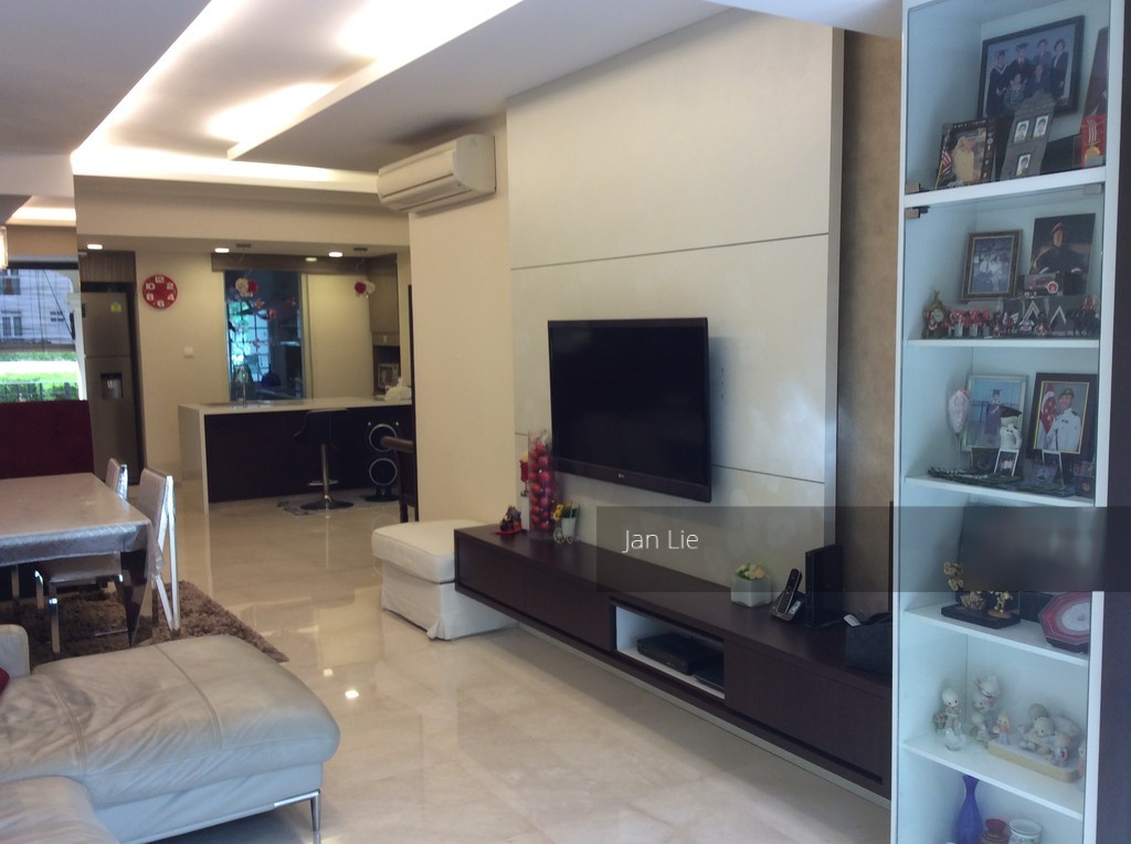 Estella Gardens (D17), Condominium #124235822